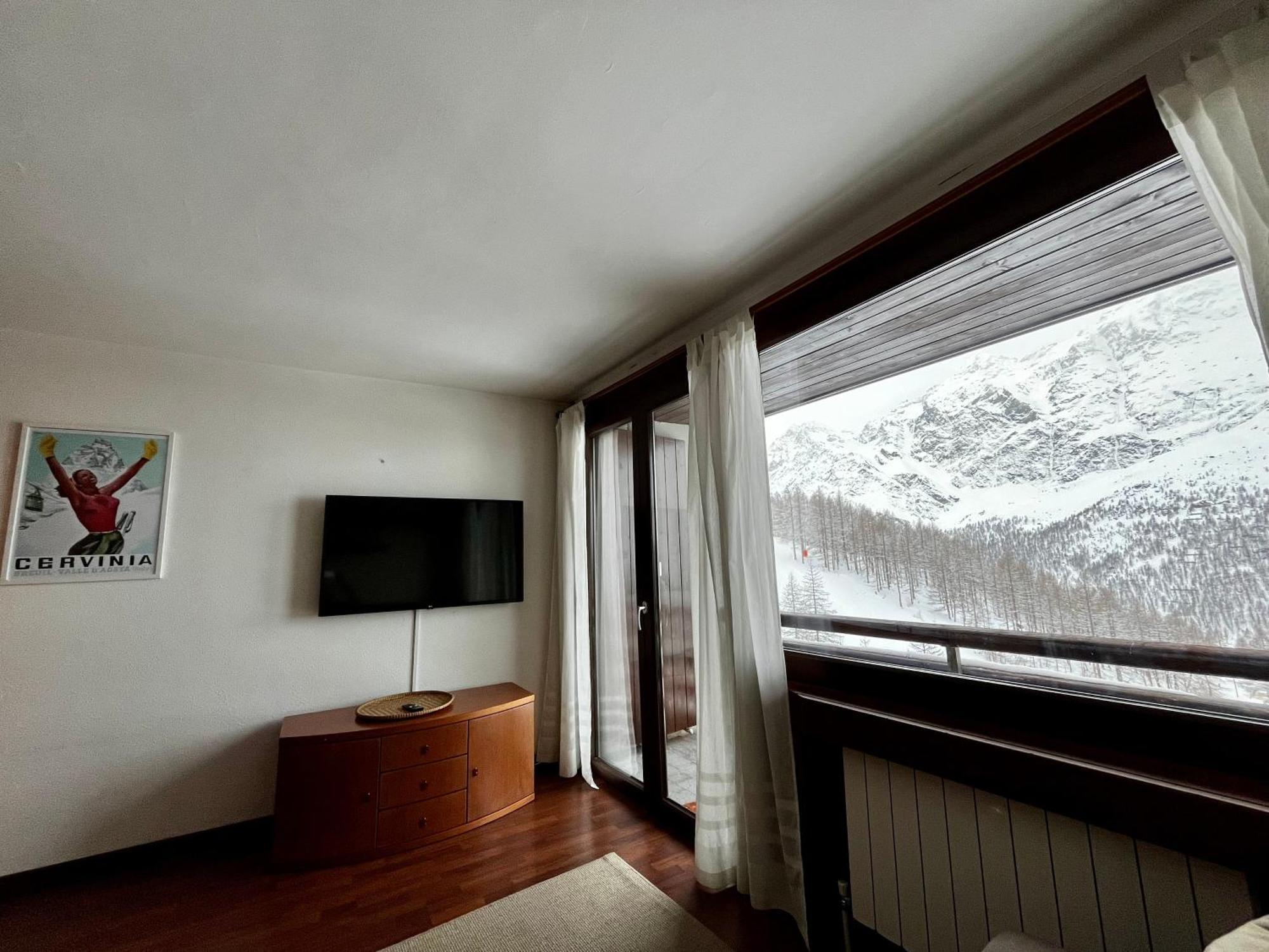 Cervinia Ski In Ski Out - Spacious Apartment Брей-Червінія Екстер'єр фото